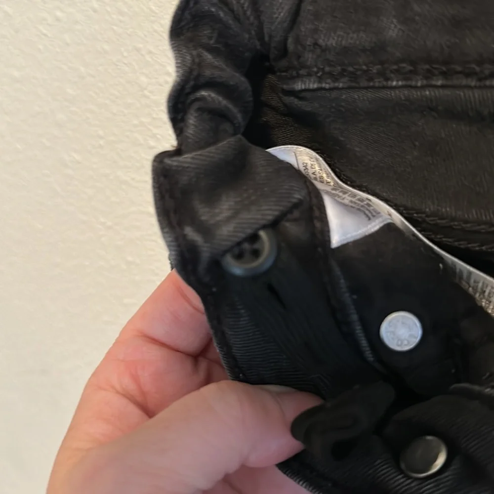 Kids Levi’s with adjustable waste